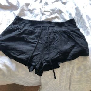 O’Neill Black Flowy Shorts (size small)